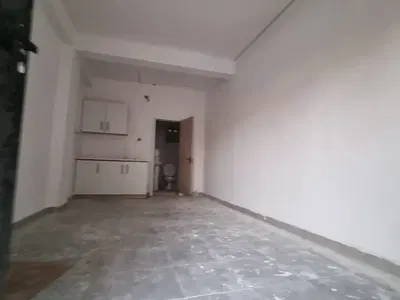 Massive Room Self Con — Lekki, Lagos