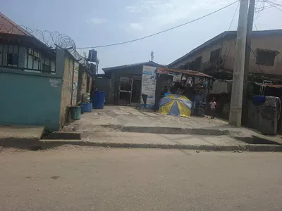 A Half Plot of Land — At Olayinka Street, Ijesha, Lagos., Ijesha, Surulere, Lagos
