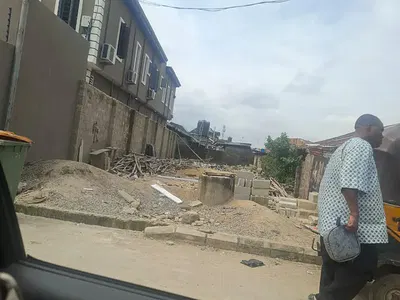 Land Size: Half Plot — Ijeshatedo, Surulere, Lagos