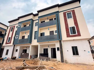 Exquisite Spacious 2 Bedroom Apartment — Surulere, Lagos