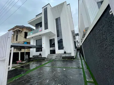 A Luxury Fully Furnished 5 Bedroom Detached Duplex — Lekki, Lagos
