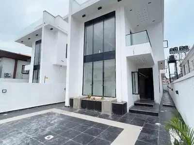 Luxury 5 Bedroom Fully Detached Duplex — Lekki, Lagos