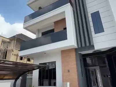Newly Built 6 Bedroom Fully Detached Duplex with BQ — Apo, Abuja