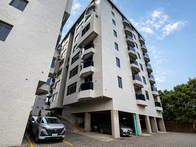 Luxury 3-Bedroom Apartment with BQ — Victoria Island (VI), Lagos