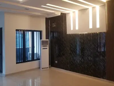 Fully Serviced 1-Bedroom Apartment with 24hours Electricity — Victoria Island (VI), Lagos