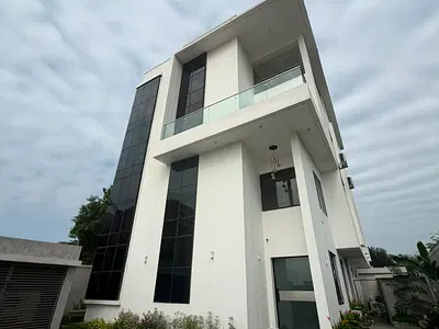 6-Bedroom Detached Duplex — Ikoyi, Lagos