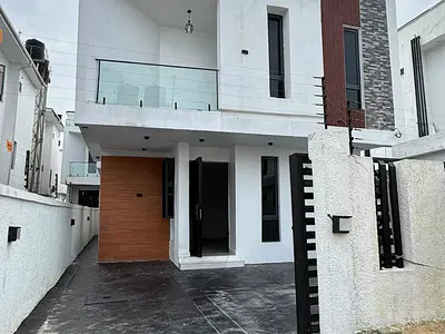 5 Bedroom Detached Duplex — Lekki, Lagos