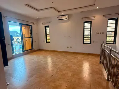 2 Bedroom Flat Apartment — Magodo, Lagos