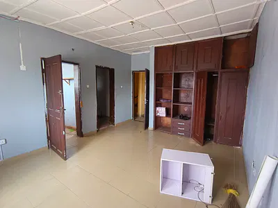 A Self Contain — Newroad Bustop, Opposite Chevron, Lekki, Lagos