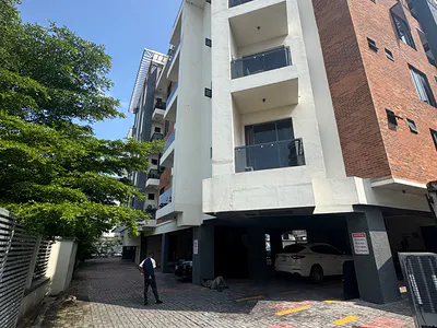 Luxury 2 Bedroom Apartment with New — Lekki, Lagos