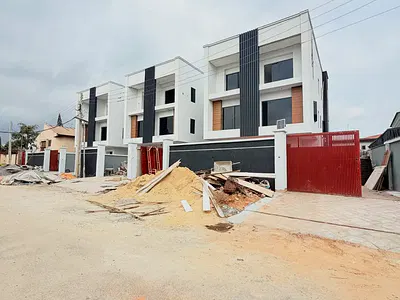 Beautiful 4 Bedroom Semi Detached Duplex with BQ in Serene Estate — Ogudu GRA 1, GRA, Ogudu, Lagos