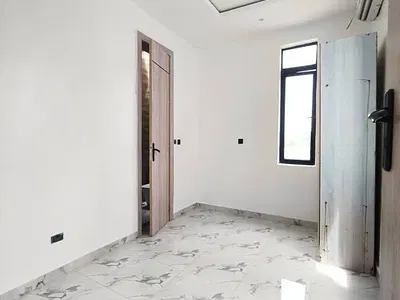 5 Bed Fully Detached at Chevron — Lekki, Lagos