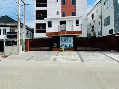 Fully Serviced 2 Bedroom Apartment with Pool and Elevator — Ikate, Lekki, Lagos