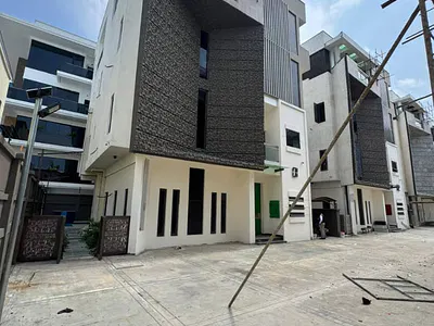 Luxury 5 Bedroom Home — Ikoyi, Lagos