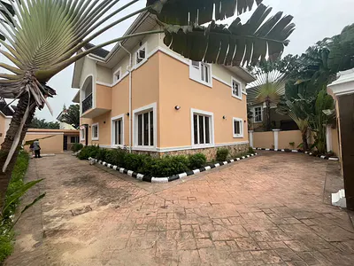5 Bed Fully Detached Duplex — Ikoyi, Lagos