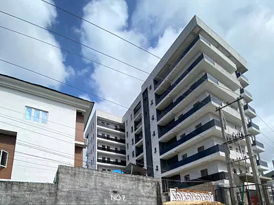 Luxury 2-Bedroom Flat with Excellent Facility — Victoria Island (VI), Lagos