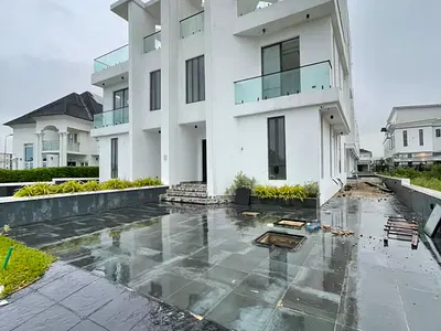 Luxury 5-Bedroom Semi-Detached Duplex with Excellent Facility — Lekki, Lagos