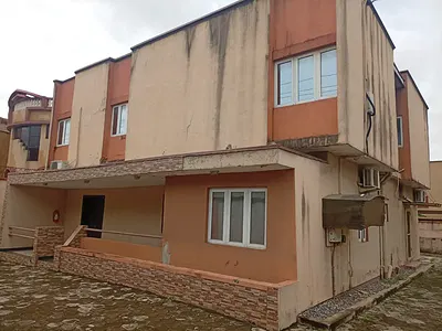 5 Bedroom Detached House with 2 Rooms BQ for Commercial Use — Opebi Ikeja Lagos, Ikeja, Lagos