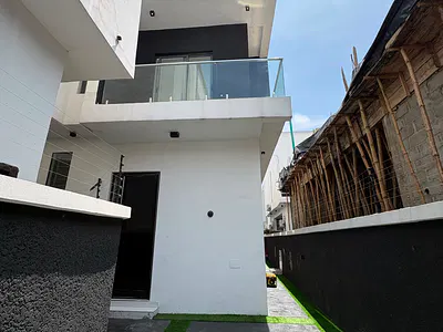 Newly Built 4 Bedroom Semi-Detached Duplex with BQ & Luxury Finishes — Daffodil Estate, Chevron, Lekki, Lekki, Lagos