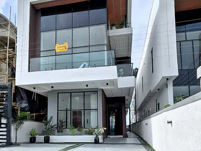 5 Bedroom Detached Duplex — Ajah, Lagos