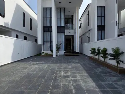 Five Bedroom Brand New Luxury Duplex — Lekki, Lagos