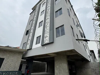 Very Spacious Lovely 3 Bedroom Apartment with BQ — Yaba, Lagos