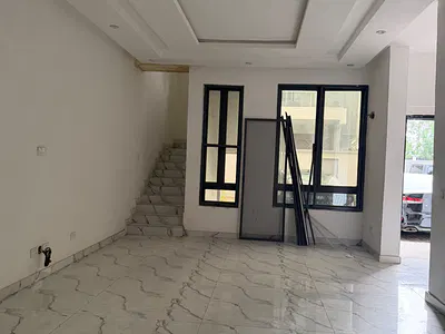 Cornerpiece 4bed Terrace Duplex + Home Office/ Cinema — Lekki, Lagos