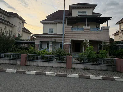 New Listing Mini Estate Comprising 7 Fully Detached Villas — Maitama District, Abuja