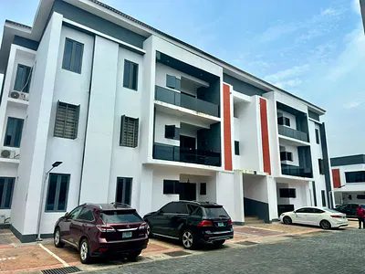Fully Serviced 3 Bedroom Apartment with 1-Room BQ — Lekki, Lagos