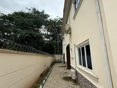 5-Bedroom Detached Duplex + BQ — Maitama District, Abuja