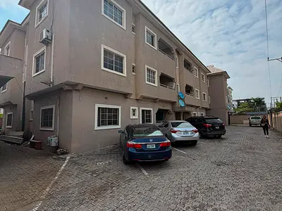 Spaciously Built 1 Bedroom Apartment — Lekki, Lagos