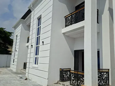 3 Units of 3 Bedroom Duplex — Kolapo Ishola GRA, Akobo, Ibadan, Oyo