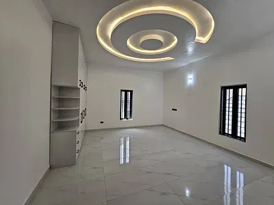 5 Bed Rooms Detached Duplex with Two Rooms BQ — Gwarinpa Extension, FCT Abuja Nigeria, Gwarinpa, Abuja