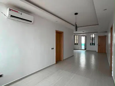 3 Bedroom Apartment — Lekki, Lagos