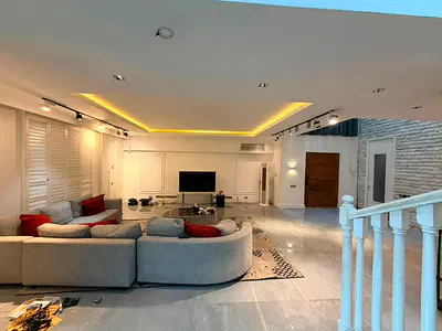 5 Bedroom Semi-Detached Duplex — Ikoyi, Lagos