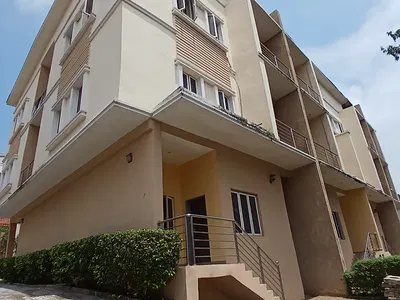 Well Renovated 4 Bedroom Terraces Duplex with a Room BQ — Maitama District, Abuja