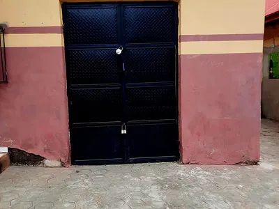 Mini Warehouse Shops — Gbagi Market Old Ife Road, Ibadan, Oyo