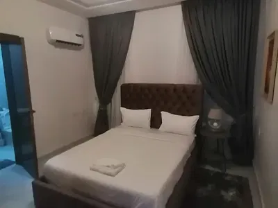 Decent 3 Bedroom Flat with Gym and Lift — Freedom Way, Lekki Phase 1, Lekki, Lagos