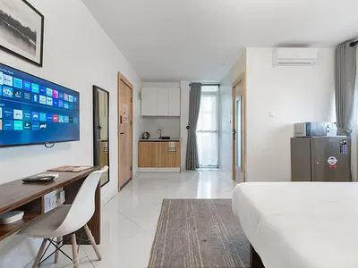 Deluxe Studio — Okoya, Victoria Island (VI), Lagos