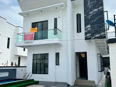 Premier 5 Bedroom Detached Duplex with Pool & BQ — Lekki, Lagos