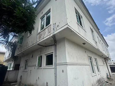 Five (5) Bedroom Fully Detached House — Lekki, Lagos