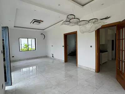 Fully Serviced Luxury 4 Bedroom Semi Detached — Lekki, Lagos