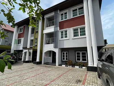 Fully Furnished 3-Bedroom Apartment + BQ — Lekki Phase 1, Lekki, Lagos