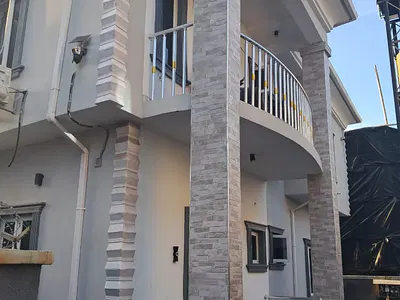 3 Bedroom Apartment — 8 Diamond Avenue, Peninsula Garden, Lekki Expressway, Lekki, Lagos