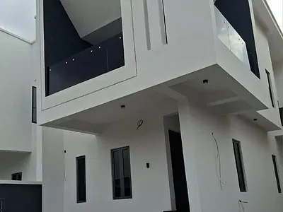 A Beautifully Finished Family Home of 4 Bedroom with a BQ, Swimming Po — Old Bodija, Ibadan, Oyo