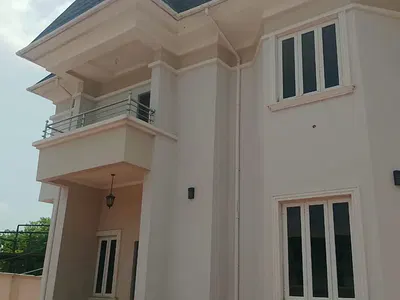 Luxury 5 Bedroom Duplex — Sen. Muse, GRA, Apapa, Lagos