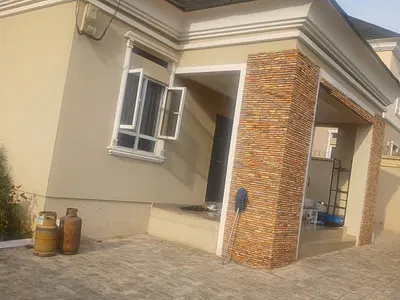4 Bedroom Detached Luxury Bungalow — Ibadan, Oyo