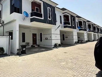 4 Bedroom Terrace — Ajah, Ajah, Lagos