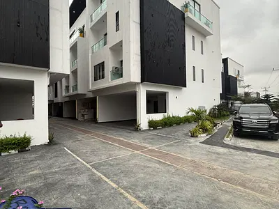 Luxury Furnished 4 Bedroom Terrace Duplex with BQ — Meadow Hall, Ikate, Lekki, Lagos