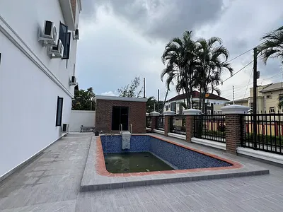 Ultra Luxury 4 Bedroom Semi Detached Duplex — Ikoyi, Lagos